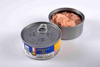 缶詰にされたカツオのマグロの固まりは/植物油中国で寸断されてマグロを缶詰にした