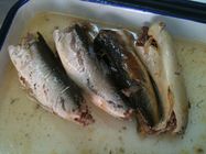 EUは塩水の高い中心健康なオメガ- 3つの脂肪酸のサバによって缶詰にされた魚を証明しました