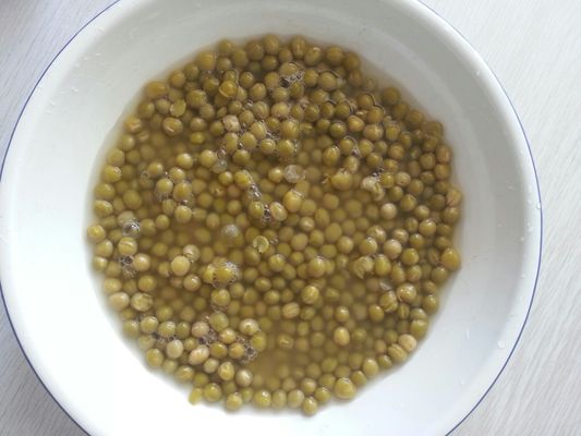 簡単に開いた蓋 425g 缶詰の緑の生地 食品安全規則を満たす