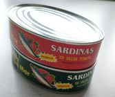 サバの缶およびサーディンの魚は中国からの425g楕円形の錫で缶詰になった