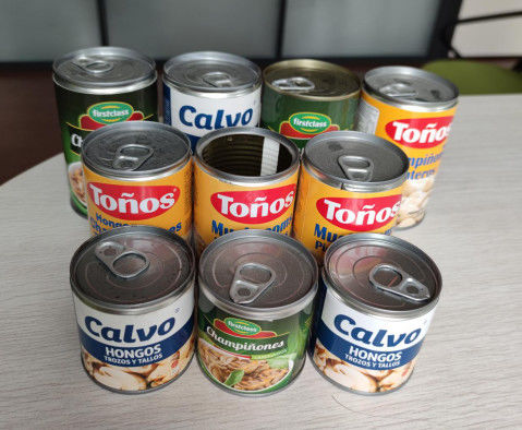 ハラール400g水保存は全きのこを缶詰にした