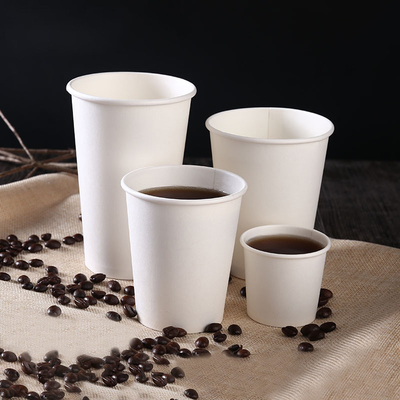 製造業者の二重壁の使い捨て可能なペーパー コーヒー カップはふたが付いている紙コップを