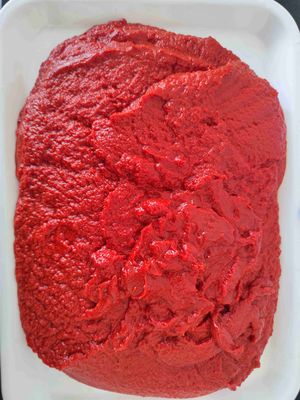 2 年 保存期間 保存説明書 と AB グレード の 缶詰 の トマト パスト