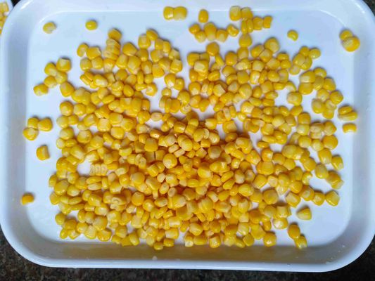 425g 純重量 缶詰の甘いトウモロコシ - 食品産業用缶詰の最高品質の甘いトウモロコシ